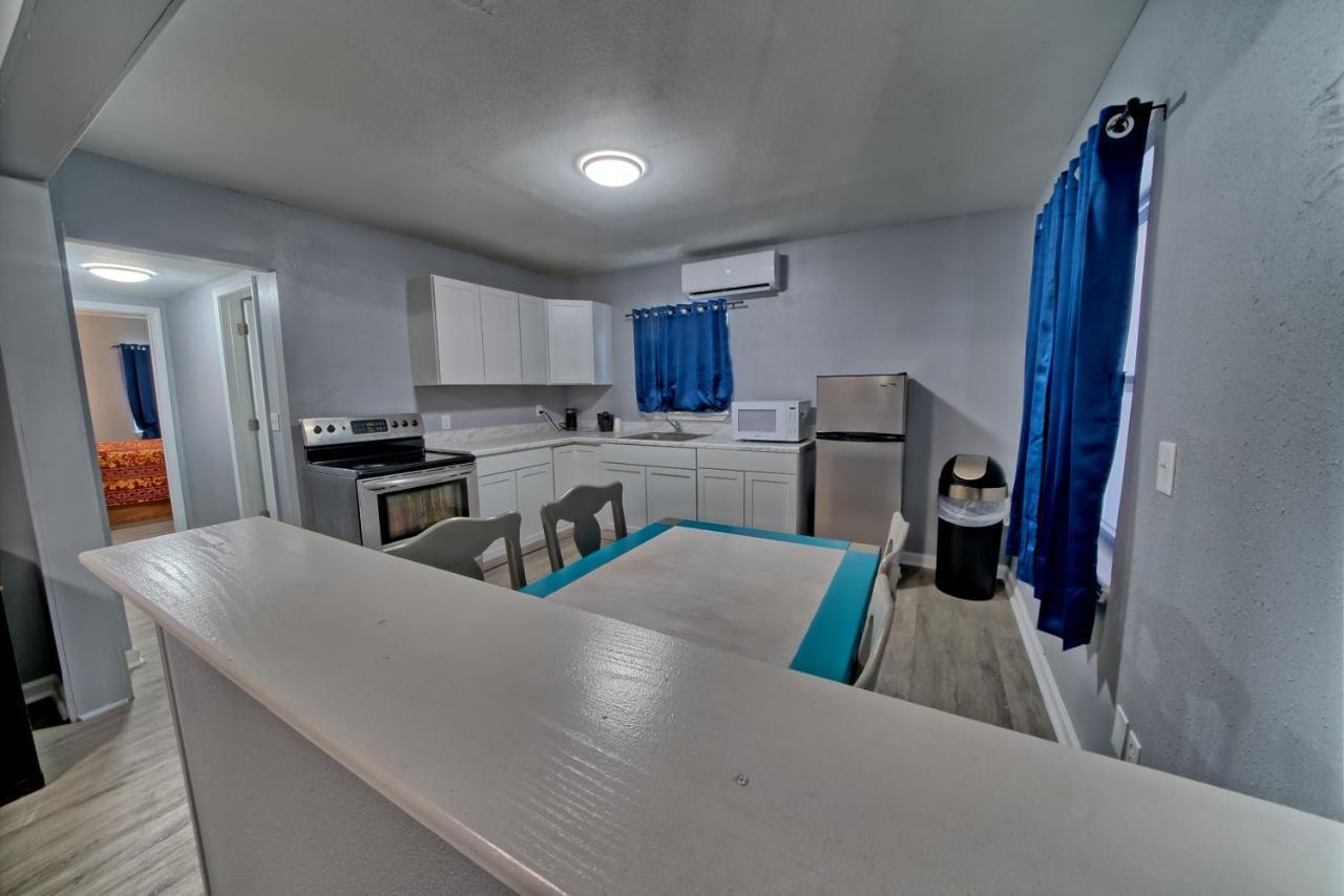 Lower Grand Lagoon Aqua View Motel מראה חיצוני תמונה