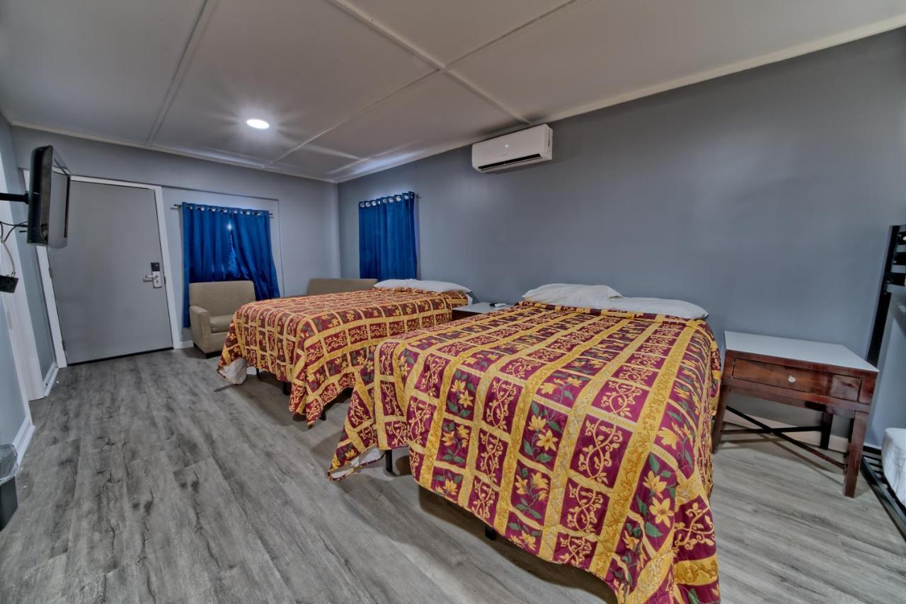 Lower Grand Lagoon Aqua View Motel מראה חיצוני תמונה