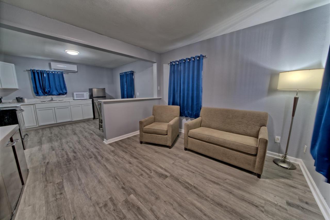 Lower Grand Lagoon Aqua View Motel מראה חיצוני תמונה