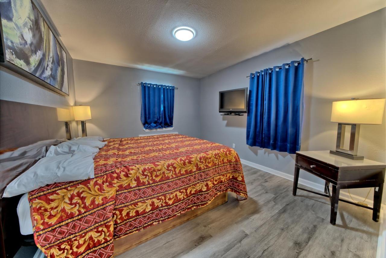 Lower Grand Lagoon Aqua View Motel מראה חיצוני תמונה