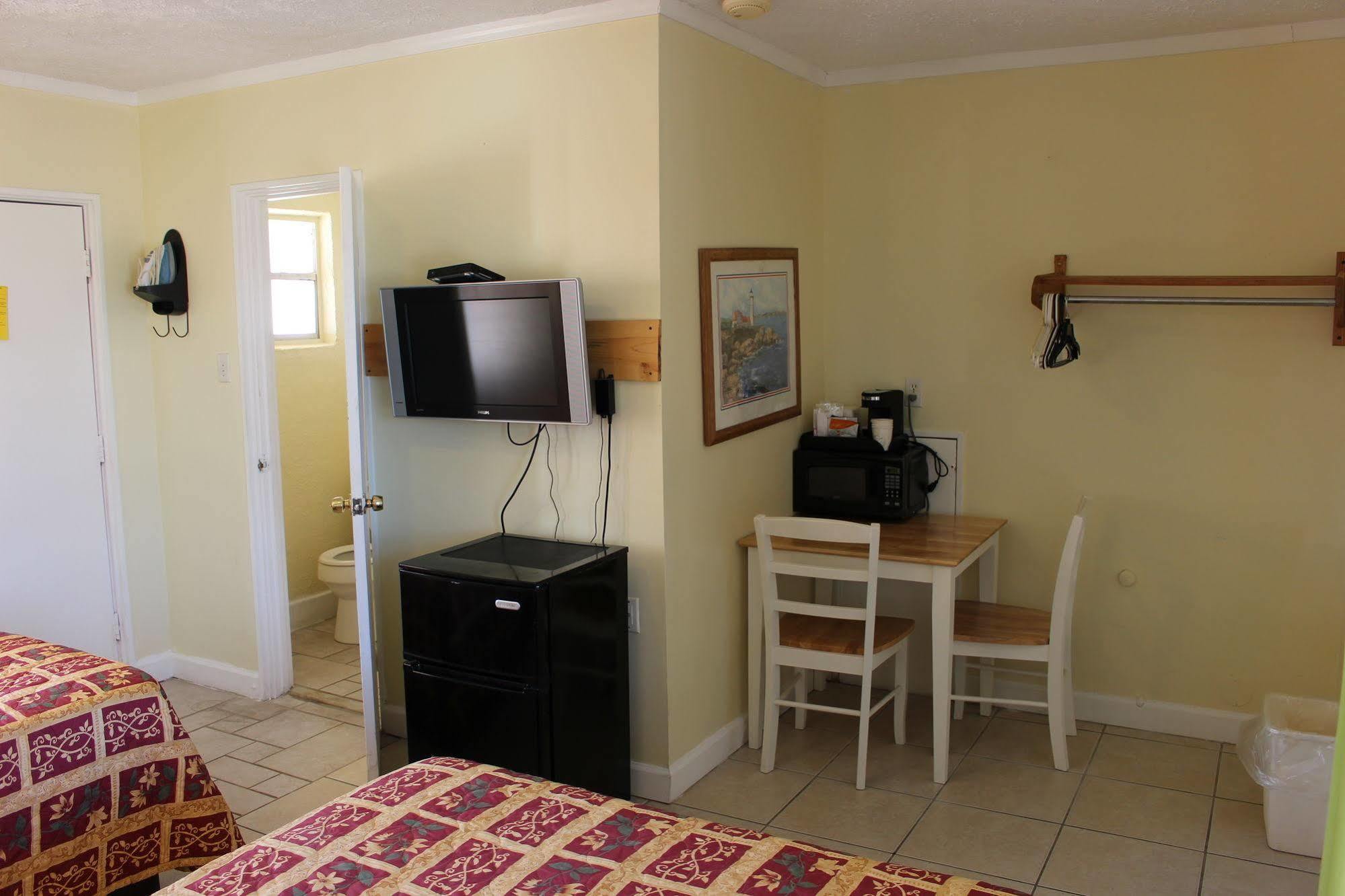 Lower Grand Lagoon Aqua View Motel מראה חיצוני תמונה